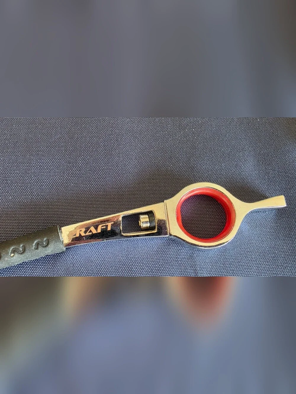 Craft Silver Thinning Shears with Red Accent and Black Grip And Blades